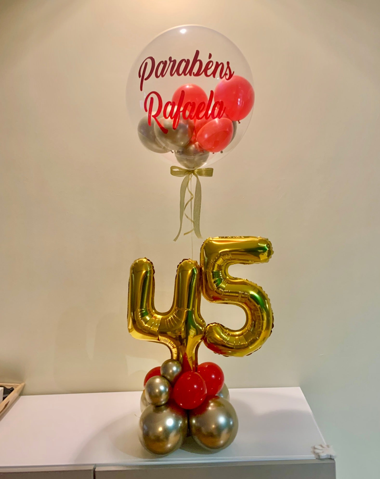 Centro de mesa com gás helio (idade + bubble personalizado)