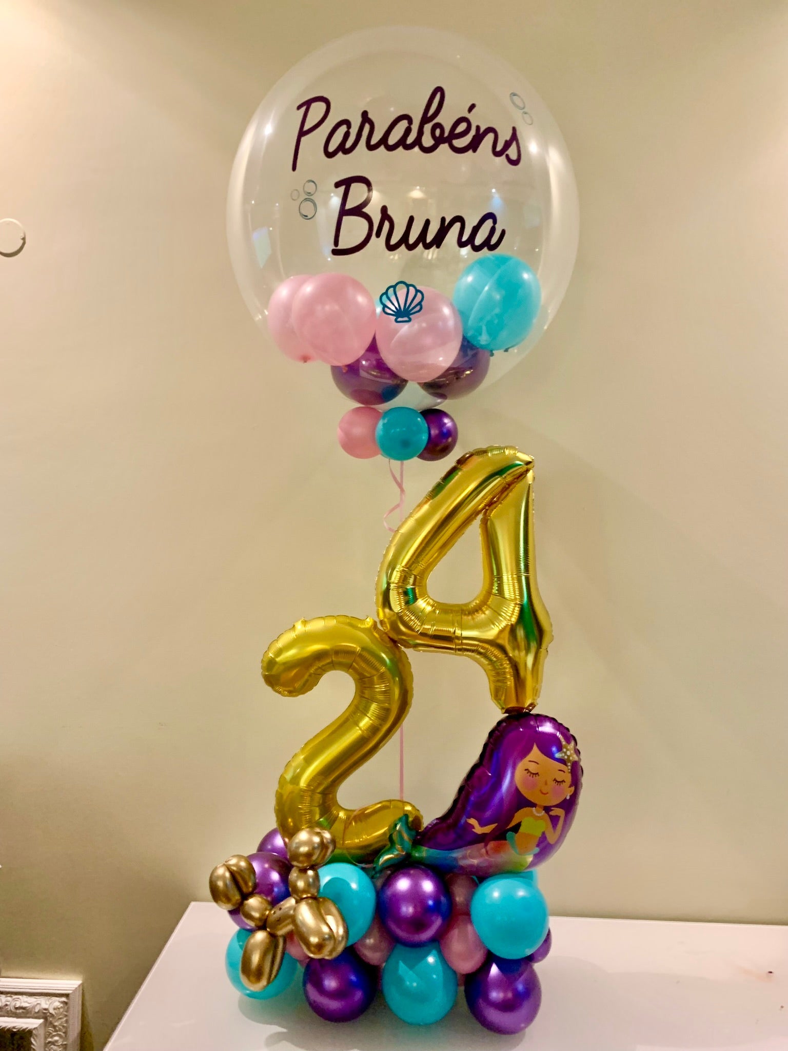 Centro de mesa com gás helio (idade + bubble personalizado)