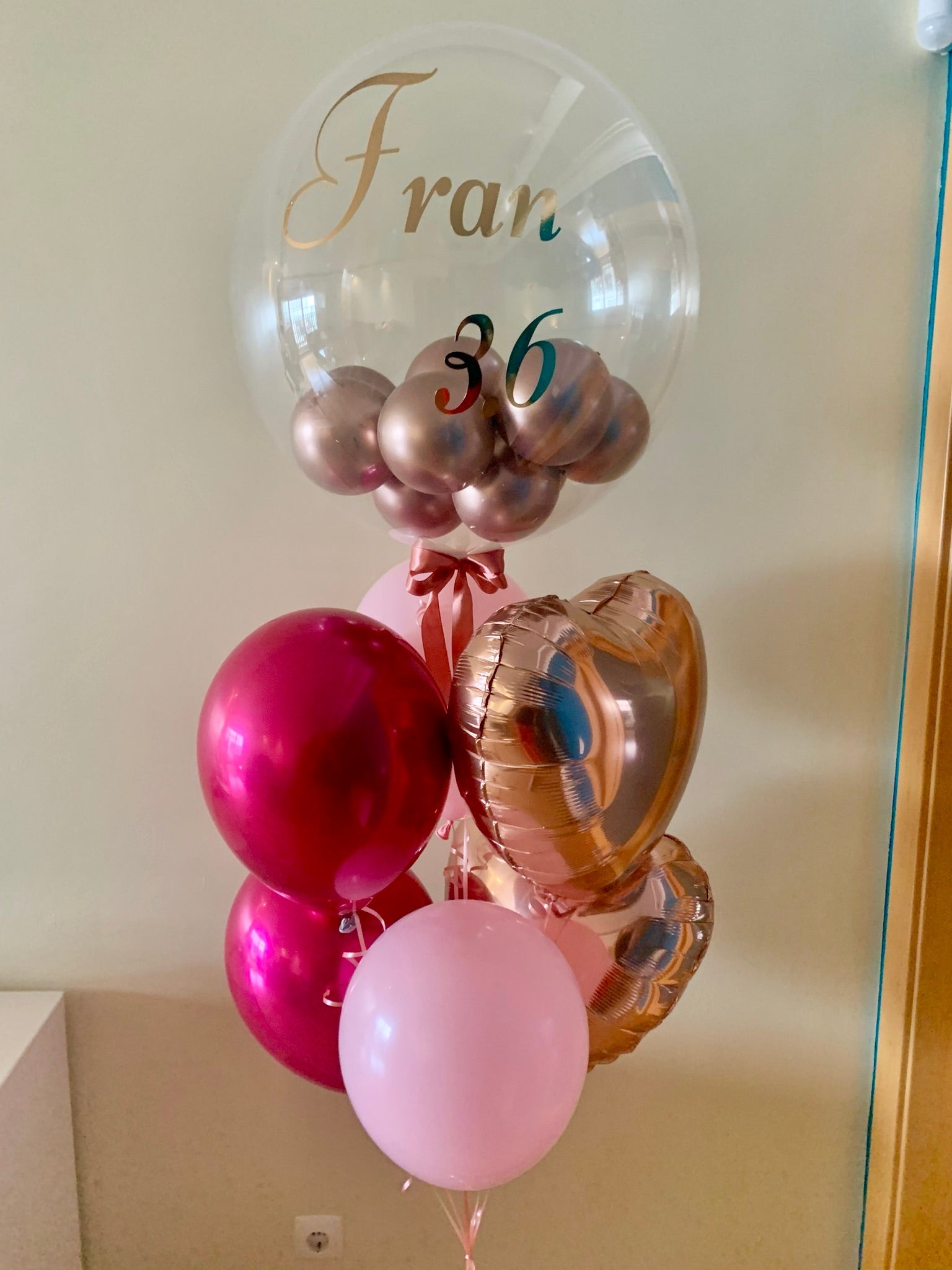 Bouquet de balões personalizado (Bubble + 4 latex + 2 foil - estrela, coração ou circulo)